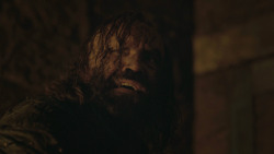 extant_GameOfThrones_8x03-TheLongNight_5615