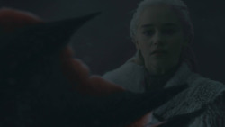 extant_GameOfThrones_8x03-TheLongNight_6072