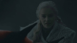 extant_GameOfThrones_8x03-TheLongNight_6090