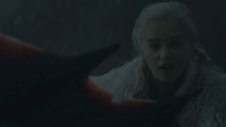 extant_GameOfThrones_8x03-TheLongNight_6092