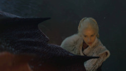 extant_GameOfThrones_8x03-TheLongNight_6106