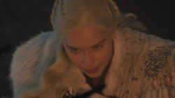 extant_GameOfThrones_8x03-TheLongNight_6117