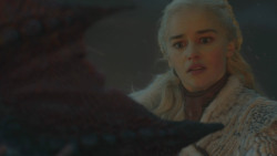 extant_GameOfThrones_8x03-TheLongNight_6194