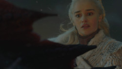 extant_GameOfThrones_8x03-TheLongNight_6195