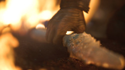 extant_GameOfThrones_8x03-TheLongNight_6198