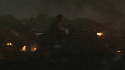 extant_GameOfThrones_8x03-TheLongNight_6254