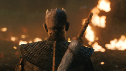 extant_GameOfThrones_8x03-TheLongNight_6266