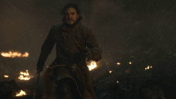 extant_GameOfThrones_8x03-TheLongNight_6340