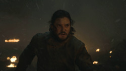 extant_GameOfThrones_8x03-TheLongNight_6358
