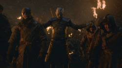extant_GameOfThrones_8x03-TheLongNight_6372