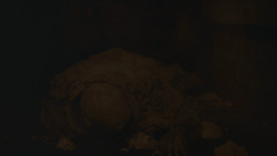 extant_GameOfThrones_8x03-TheLongNight_6571