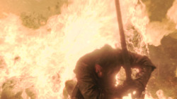 extant_GameOfThrones_8x03-TheLongNight_6681