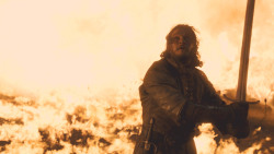 extant_GameOfThrones_8x03-TheLongNight_6695