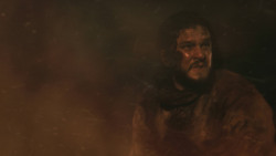 extant_GameOfThrones_8x03-TheLongNight_6700
