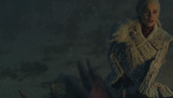 extant_GameOfThrones_8x03-TheLongNight_6740