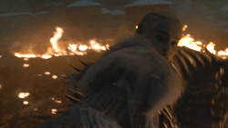 extant_GameOfThrones_8x03-TheLongNight_6747