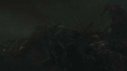 extant_GameOfThrones_8x03-TheLongNight_6768