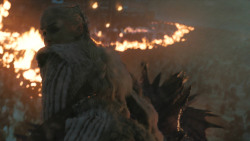 extant_GameOfThrones_8x03-TheLongNight_6805