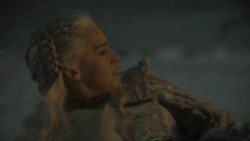 extant_GameOfThrones_8x03-TheLongNight_6816