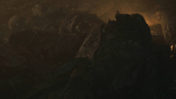 extant_GameOfThrones_8x03-TheLongNight_6844