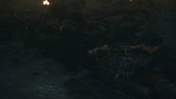 extant_GameOfThrones_8x03-TheLongNight_6854