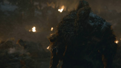 extant_GameOfThrones_8x03-TheLongNight_6858