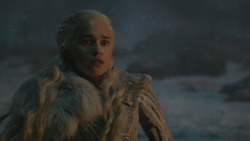 extant_GameOfThrones_8x03-TheLongNight_6865