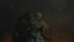 extant_GameOfThrones_8x03-TheLongNight_6873