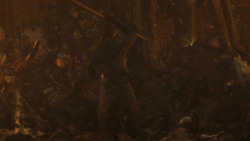 extant_GameOfThrones_8x03-TheLongNight_6931