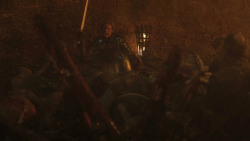 extant_GameOfThrones_8x03-TheLongNight_6942