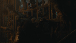 extant_GameOfThrones_8x03-TheLongNight_6993