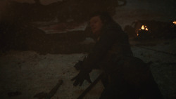 extant_GameOfThrones_8x03-TheLongNight_7045