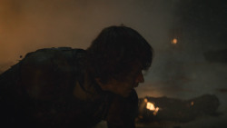 extant_GameOfThrones_8x03-TheLongNight_7058