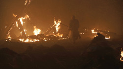 extant_GameOfThrones_8x03-TheLongNight_7067