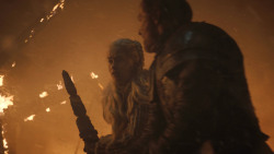 extant_GameOfThrones_8x03-TheLongNight_7086