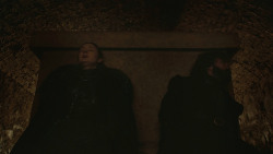 extant_GameOfThrones_8x03-TheLongNight_7129