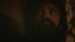 extant_GameOfThrones_8x03-TheLongNight_7213