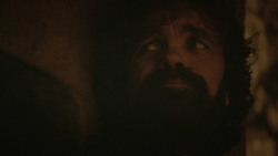 extant_GameOfThrones_8x03-TheLongNight_7214