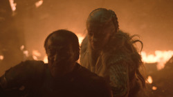 extant_GameOfThrones_8x03-TheLongNight_7300
