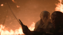 extant_GameOfThrones_8x03-TheLongNight_7307