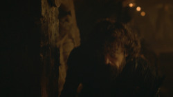 extant_GameOfThrones_8x03-TheLongNight_7326