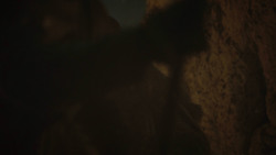 extant_GameOfThrones_8x03-TheLongNight_7403
