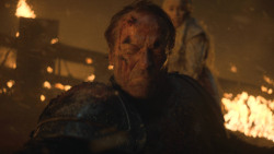 extant_GameOfThrones_8x03-TheLongNight_7431