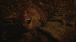 extant_GameOfThrones_8x03-TheLongNight_7475