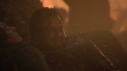 extant_GameOfThrones_8x03-TheLongNight_7477