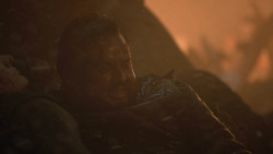 extant_GameOfThrones_8x03-TheLongNight_7482