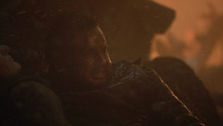 extant_GameOfThrones_8x03-TheLongNight_7483