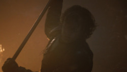extant_GameOfThrones_8x03-TheLongNight_7502
