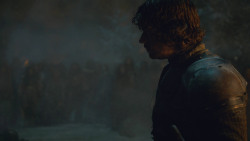 extant_GameOfThrones_8x03-TheLongNight_7553
