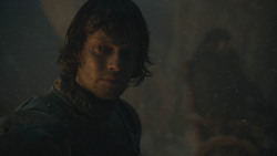 extant_GameOfThrones_8x03-TheLongNight_7577